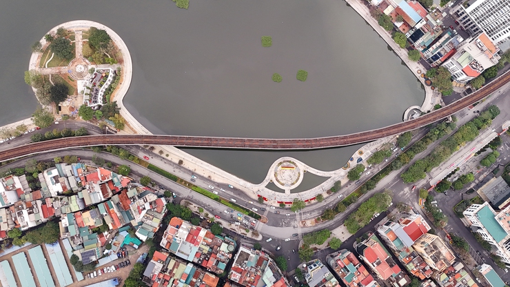 Hồ Đống Đa “thay áo mới” sau hơn một năm cải tạo, sẵn sàng phục vụ Nhân dân vui xuân đón Tết- Ảnh 3.