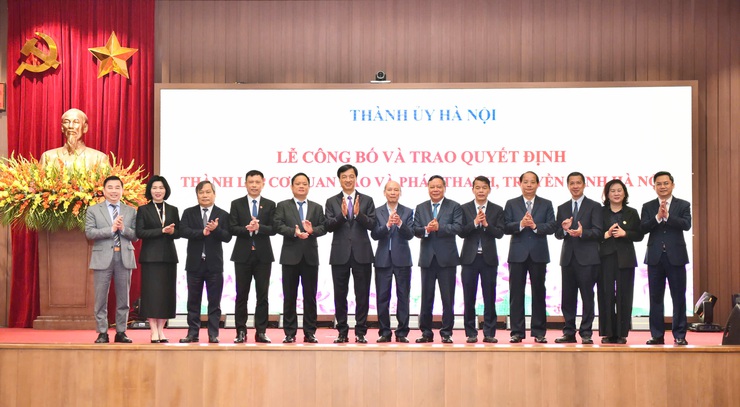 Công bố và trao Quyết định thành lập Cơ quan Báo và Phát thanh, Truyền hình Hà Nội- Ảnh 6.