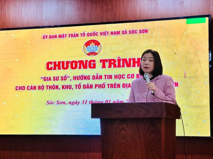 Ủy ban Mặt trận Tổ quốc Việt Nam xã Sóc Sơn triển khai mô hình “gia sư số” – nâng cao năng lực số tại khu dân cư- Ảnh 1.