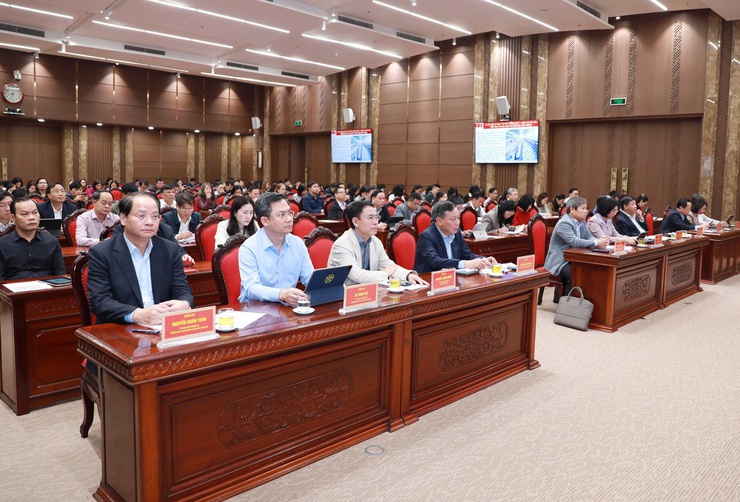 Hơn 1,93 triệu cán bộ, đảng viên tham dự Hội nghị quán triệt, triển khai thực hiện Nghị quyết Đại hội XIV của Đảng- Ảnh 3.