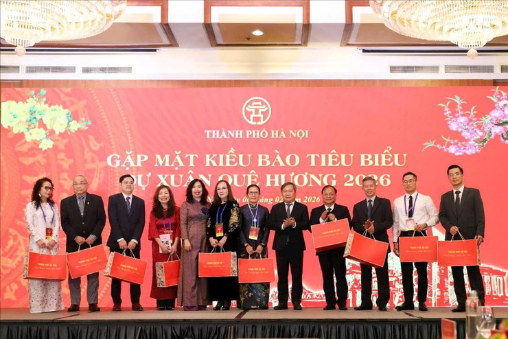 Kết nối trí thức kiều bào vì mục tiêu phát triển bền vững Thủ đô- Ảnh 4.