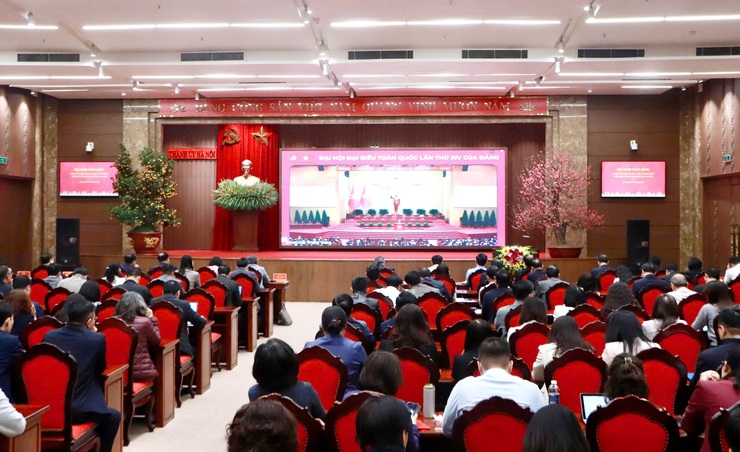 Nhất định thực hiện thành công Nghị quyết Đại hội lần thứ XIV của Đảng, đưa đất nước vững bước tiến vào kỷ nguyên mới- Ảnh 2.
