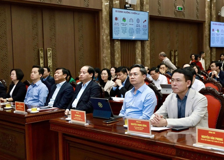 Làm đến cùng và hiệu quả những việc có lợi cho người dân và Thủ đô- Ảnh 2.