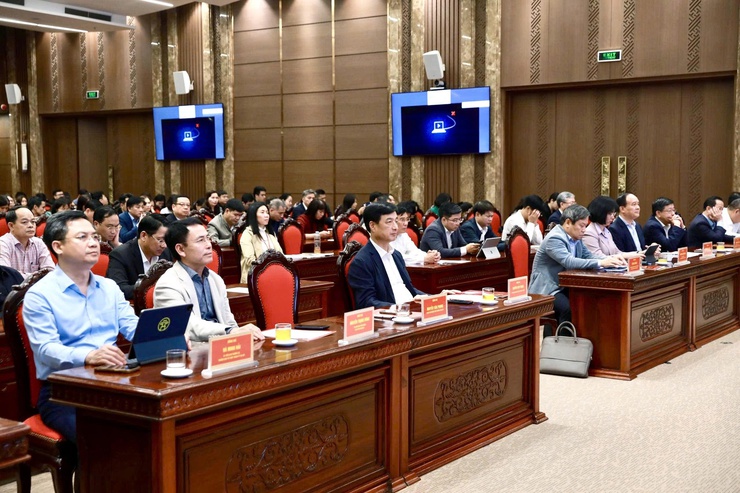 Phát huy vai trò tiên phong, khẩn trương của Thủ đô trong triển khai Nghị quyết Đại hội XIV của Đảng- Ảnh 1.