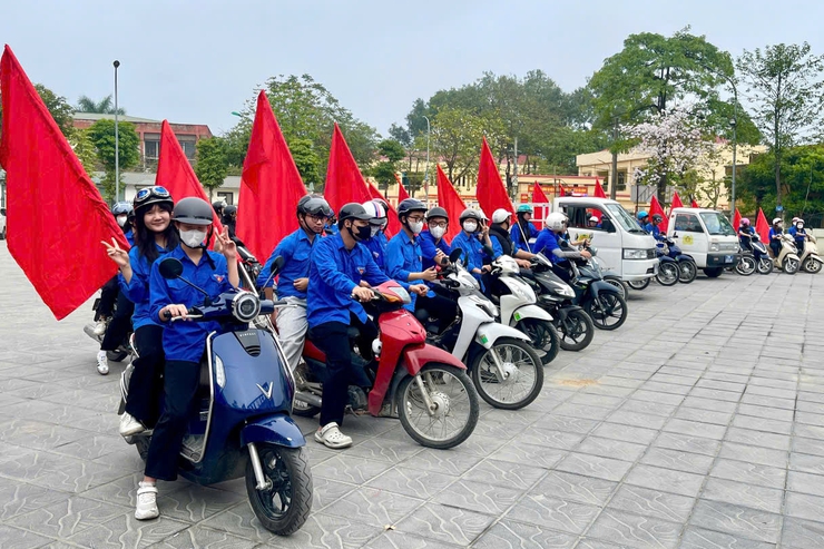 Đoàn Thanh niên Cộng sản Hồ Chí Minh xã Thiên Lộc – Lực lượng tiên phong trong cải cách hành chính, chuyển đổi số tại địa phương- Ảnh 2.