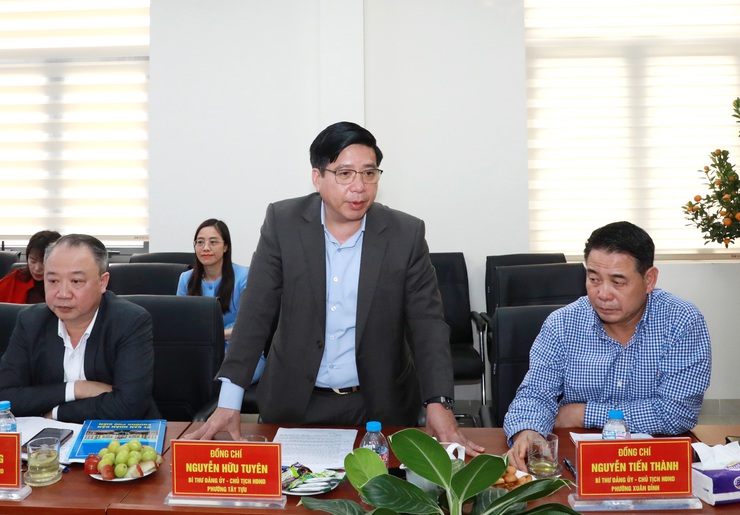 Phó Chủ tịch UBND Thành phố Nguyễn Mạnh Quyền kiểm tra công tác chuẩn bị bầu cử tại 5 phường- Ảnh 2.