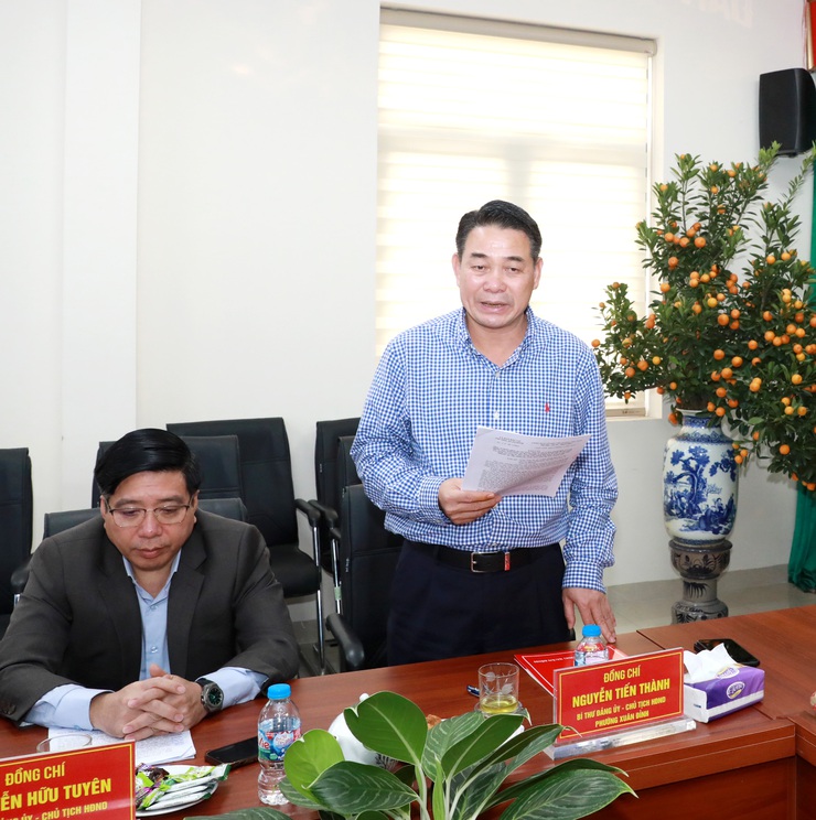 Phó Chủ tịch UBND Thành phố Nguyễn Mạnh Quyền kiểm tra công tác chuẩn bị bầu cử tại 5 phường- Ảnh 1.