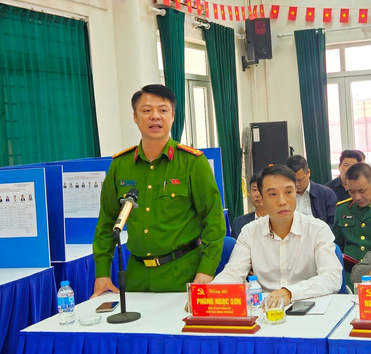 Trưởng ban Tuyên giáo và Dân vận Thành ủy Nguyễn Doãn Toản kiểm tra công tác bầu cử tại Sơn Đồng, Dương Hòa, Đại Mỗ- Ảnh 5.