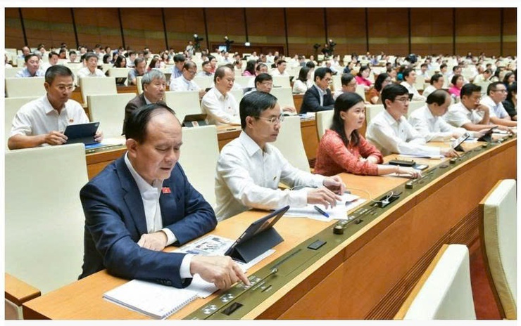 Từng bước khơi thông nguồn lực, kiến tạo thể chế vượt trội cho sự phát triển- Ảnh 2.