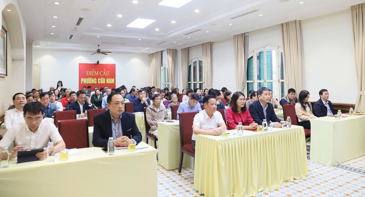 Phường Cửa Nam phát động hưởng ứng Cuộc thi chính luận về bảo vệ nền tảng tư tưởng của Đảng lần thứ Sáu- Ảnh 1.