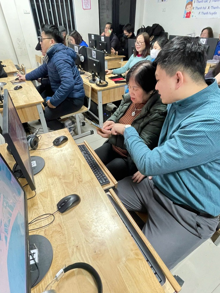 Phường Văn Miếu - Quốc Tử Giám: Mô hình "Gia sư số" đến từng ngõ phố- Ảnh 2.