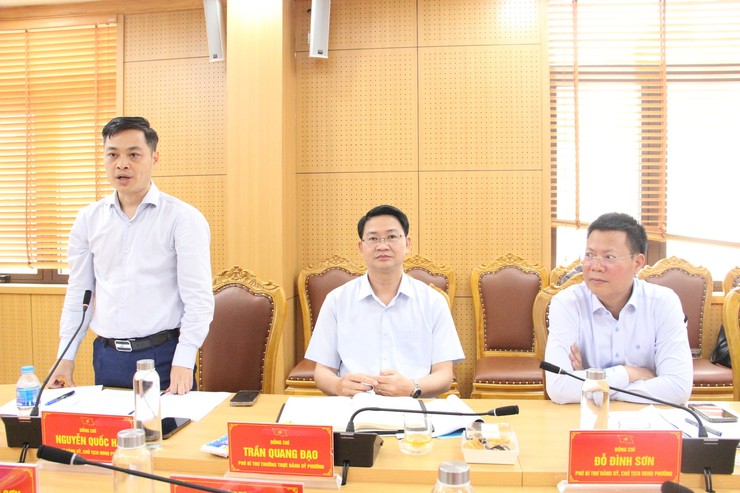 Đoàn kiểm tra số 09 của Ban Thường vụ Thành ủy Hà Nội làm việc với các phường Phú Thượng, Tây Hồ- Ảnh 1.