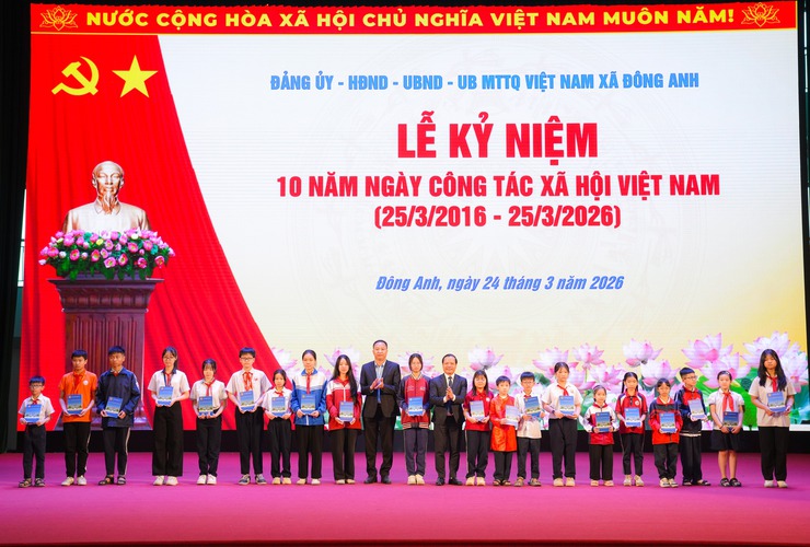 Đông Anh: 10 năm công tác xã hội tạo nền tảng an sinh bền vững- Ảnh 7.