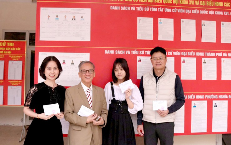 Phường Nghĩa Đô: Khẩn trương chuẩn bị kỳ họp thứ nhất HĐND nhiệm kỳ 2026-2031- Ảnh 1.