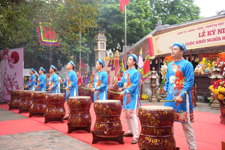 Long trọng tổ chức Lễ kỷ niệm 1986 năm khởi nghĩa Hai Bà Trưng- Ảnh 4.