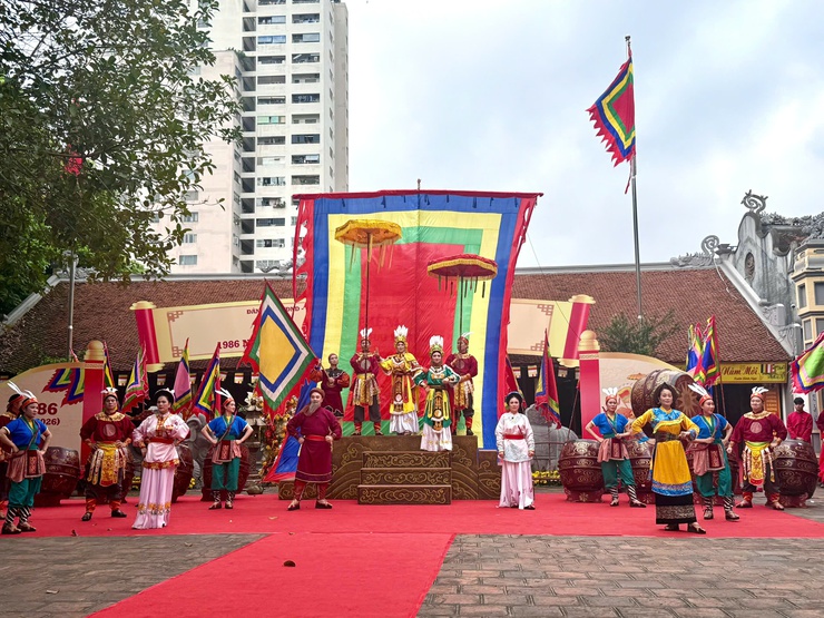 Long trọng tổ chức Lễ kỷ niệm 1986 năm khởi nghĩa Hai Bà Trưng- Ảnh 5.
