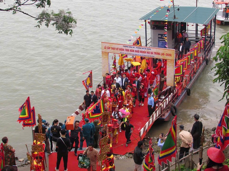 Long trọng tổ chức Lễ kỷ niệm 1986 năm khởi nghĩa Hai Bà Trưng- Ảnh 6.