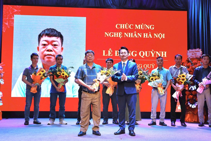 Hiệp hội Thủ công mỹ nghệ và làng nghề Hà Nội triển khai nhiều nhiệm vụ mới- Ảnh 7.