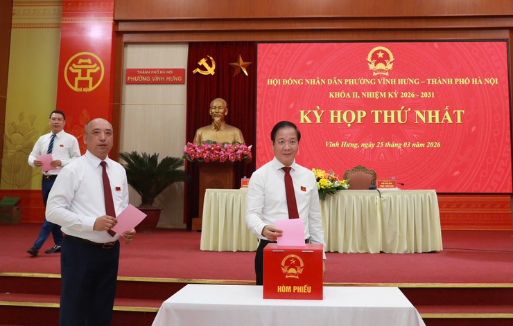 Phường Vĩnh Hưng tổ chức kỳ họp thứ Nhất, HĐND khóa II bầu các chức danh chủ chốt- Ảnh 3.