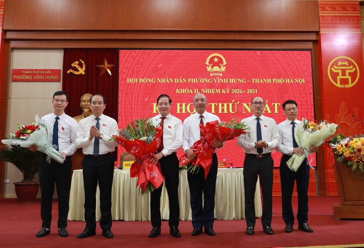 Phường Vĩnh Hưng tổ chức kỳ họp thứ Nhất, HĐND khóa II bầu các chức danh chủ chốt- Ảnh 5.