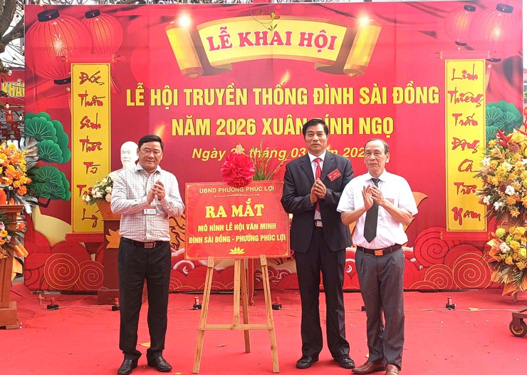 Phường Phúc Lợi khai mạc hai lễ hội truyền thống, đồng loạt ra mắt mô hình “Lễ hội văn minh”- Ảnh 6.