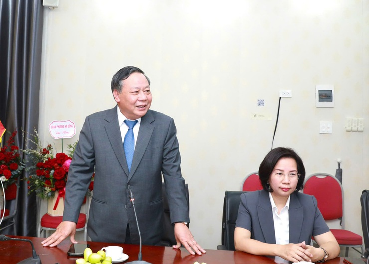 Tiếp tục phát huy vai trò thanh niên trong công cuộc xây dựng và phát triển Thủ đô- Ảnh 1.