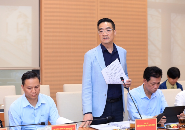 Hội thảo “Quy hoạch tổng thể Thủ đô tầm nhìn 100 năm”- Ảnh 3.