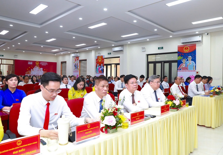 Phường Định Công kiện toàn các chức danh chủ chốt HĐND và UBND phường- Ảnh 1.