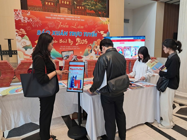 Phường Tây Hồ triển lãm báo xuân trực tuyến: Đánh thức văn hóa đọc trong kỷ nguyên số- Ảnh 3.