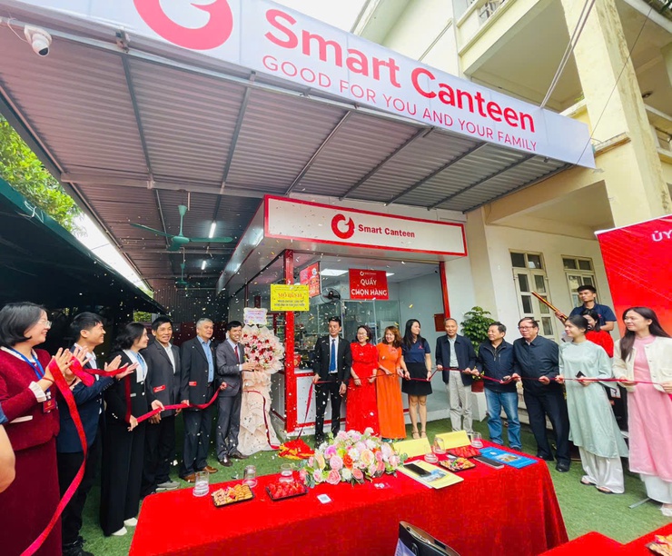 Phường Việt Hưng tiếp tục cho ra mắt mô hình “Smart Canteen” tại 03 cơ sở giáo dục- Ảnh 5.