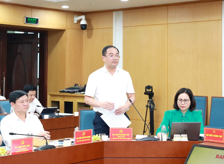 Siết kỷ cương, đưa nghị quyết vào cuộc sống từ cơ sở- Ảnh 1.