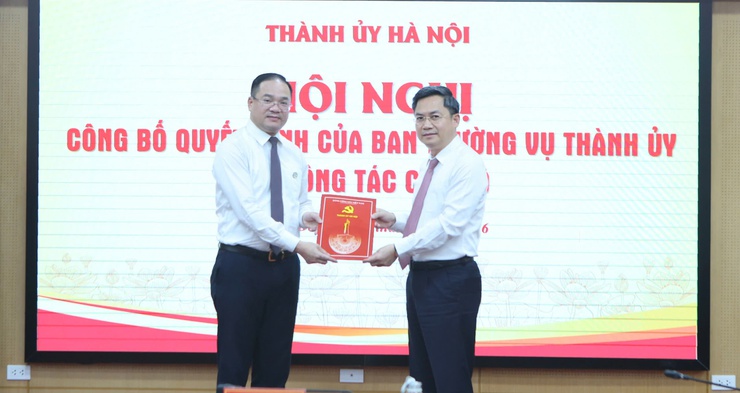 Đồng chí Nguyễn Ngọc Việt được phân công Đại biểu chuyên trách Đoàn đại biểu Quốc hội thành phố khóa XVI- Ảnh 2.