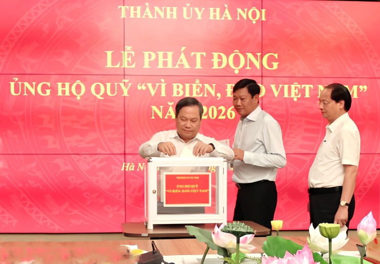 Cơ quan Thành ủy Hà Nội ủng hộ Quỹ “Vì biển, đảo Việt Nam” năm 2026- Ảnh 1.