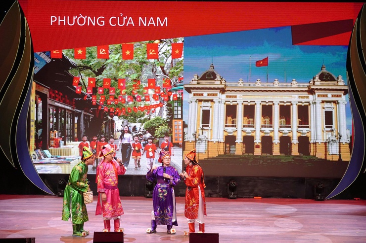 Đổi mới tuyên truyền Nghị quyết Đại hội XVIII: Sôi nổi vòng chung khảo cuộc thi tìm hiểu toàn thành phố Hà Nội- Ảnh 4.