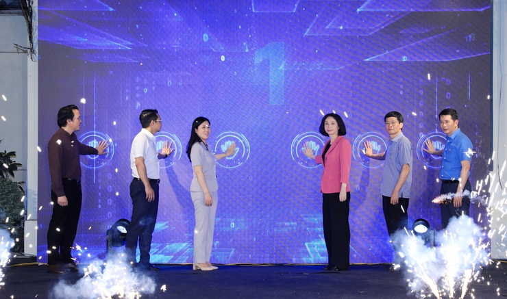 Hà Nội ra mắt Cổng thông tin an toàn thực phẩm: Thiết lập đầu mối chính thức, tăng minh bạch, tăng tương tác- Ảnh 2.