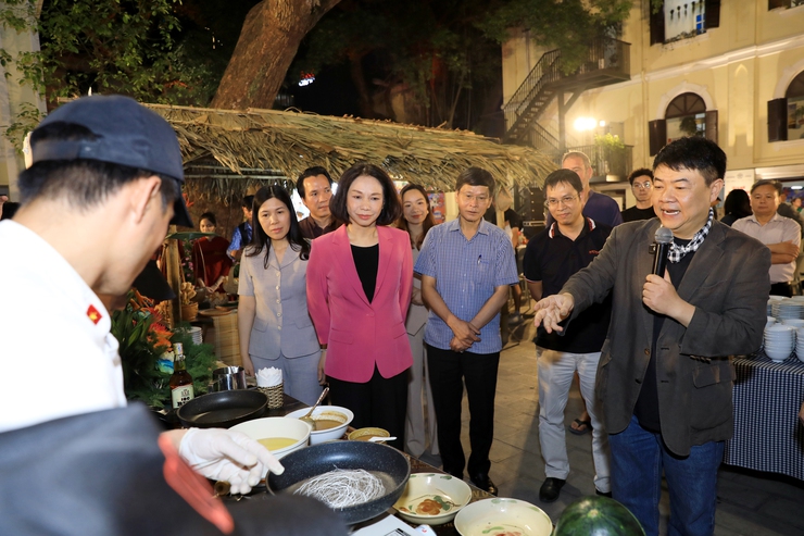 Hà Nội ra mắt Cổng thông tin an toàn thực phẩm: Thiết lập đầu mối chính thức, tăng minh bạch, tăng tương tác- Ảnh 5.