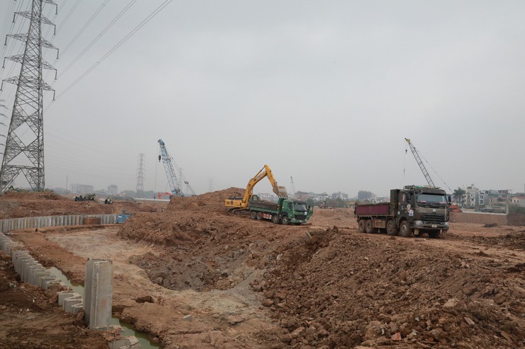 Bí thư Thành ủy Trần Đức Thắng: Đảm bảo tiến độ các công trình trọng điểm, nâng cao chất lượng sống cho người dân- Ảnh 6.