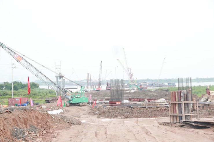 Bí thư Thành ủy Trần Đức Thắng tiếp tục kiểm tra thực địa các công trình, dự án trọng điểm của Thủ đô- Ảnh 4.