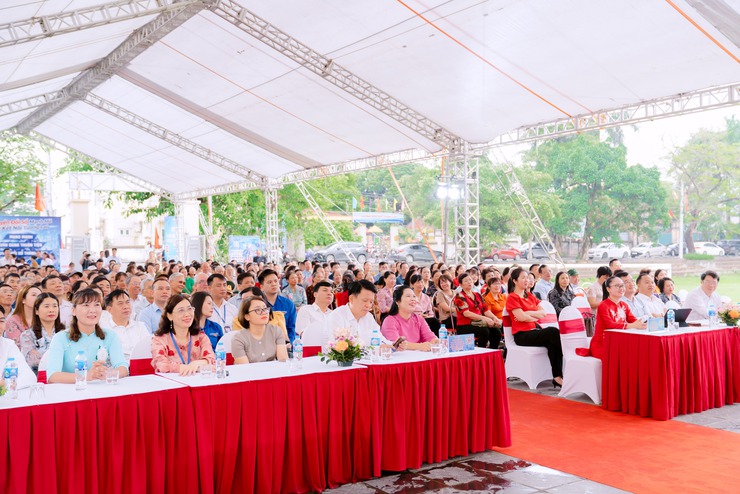 Xã Đông Anh quyết tâm đưa chuyển đổi số vào từng thôn, tổ dân phố- Ảnh 5.