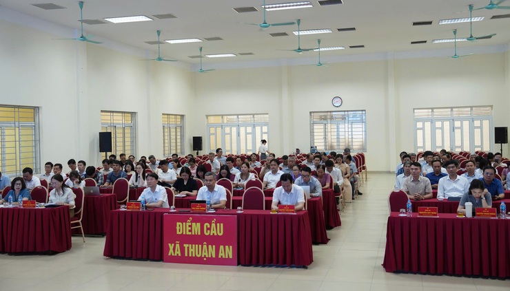 Hà Nội chủ động đổi mới mạnh mẽ phương thức cung câp thông tin cho cơ sở- Ảnh 2.