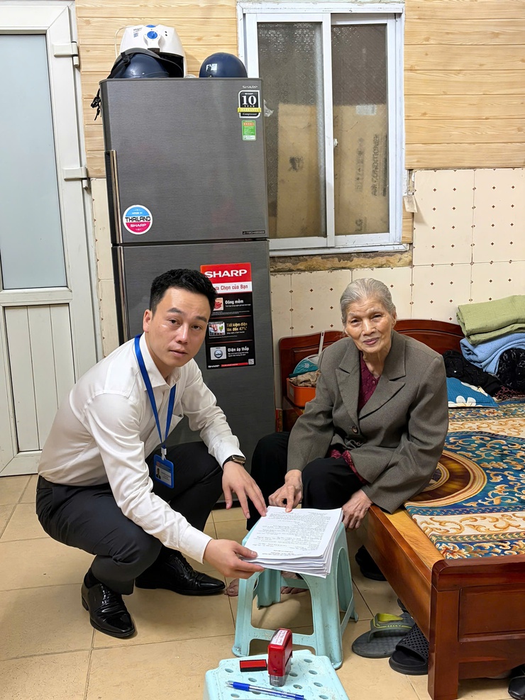 Phường Văn Miếu - Quốc Tử Giám đổi mới phương thức phục vụ Nhân dân theo tinh thần “gần dân, sát dân, lấy Nhân dân là trung tâm phục vụ”- Ảnh 3.