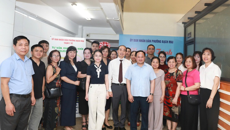 Phường Bạch Mai phát động Chương trình khám, quản lý sức khỏe toàn dân- Ảnh 5.