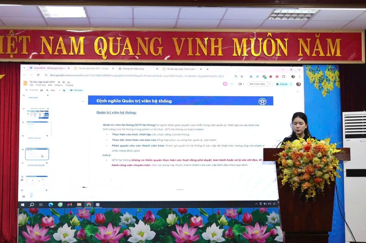 Xã Thường Tín tổ chức hội nghị tập huấn Hệ thống làm việc số HanoiWork: Bước chuyển từ ứng dụng công nghệ sang đổi mới phương thức làm việc- Ảnh 2.