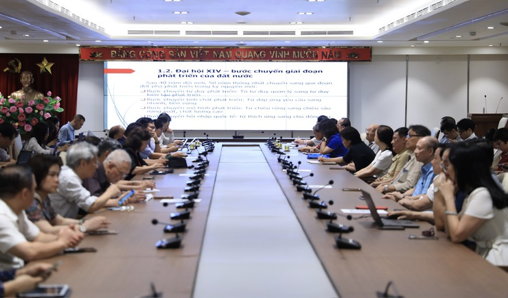 Triển khai thực hiện Nghị quyết Đại hội XIV của Đảng cho các cơ quan báo chí, xuất bản và đại biểu văn nghệ sĩ, trí thức- Ảnh 1.