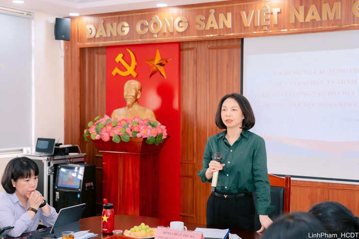 Phó Chủ tịch UBND Thành phố Vũ Thu Hà khảo sát công tác tổ chức bữa ăn bán trú tại Trường Tiểu học Đoàn Khuê- Ảnh 8.