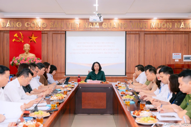 Phó Chủ tịch UBND Thành phố Vũ Thu Hà khảo sát công tác tổ chức bữa ăn bán trú tại Trường Tiểu học Đoàn Khuê- Ảnh 7.