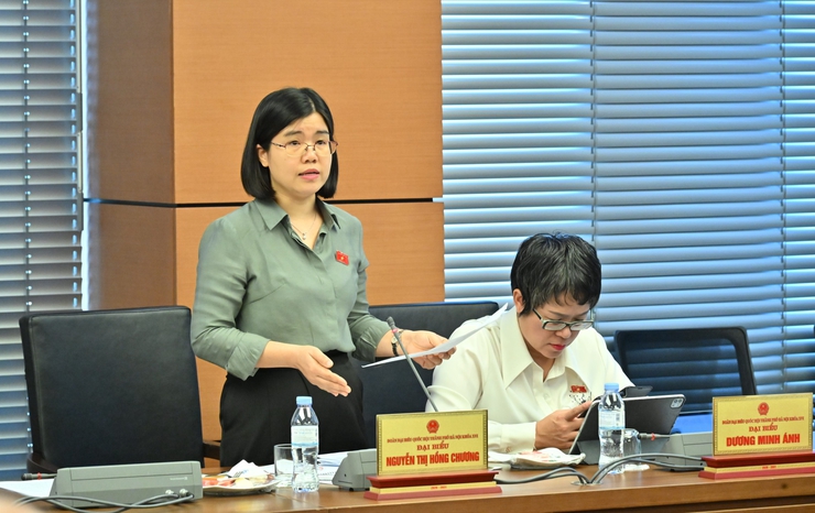 Đoàn đại biểu Quốc hội thành phố Hà Nội đóng góp ý kiến vào dự án Luật Hộ tịch (sửa đổi)- Ảnh 4.