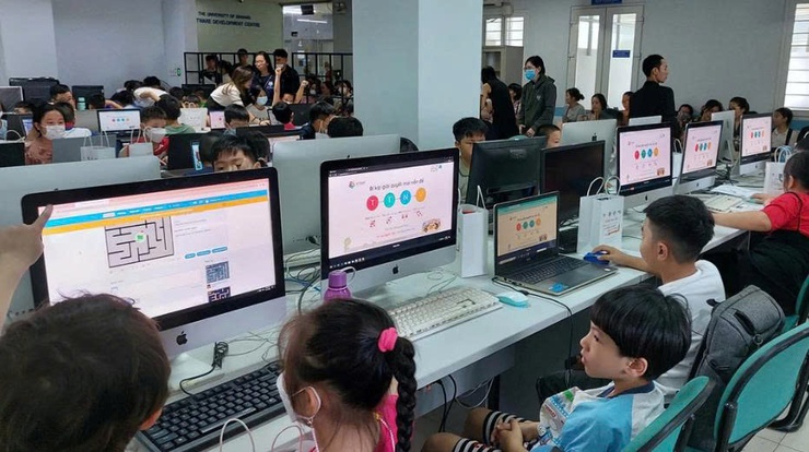 Ngành Giáo dục và Đào tạo Hà Nội thực hiện thí điểm mô hình ứng dụng trí tuệ nhân tạo (AI) trong dạy học- Ảnh 1.