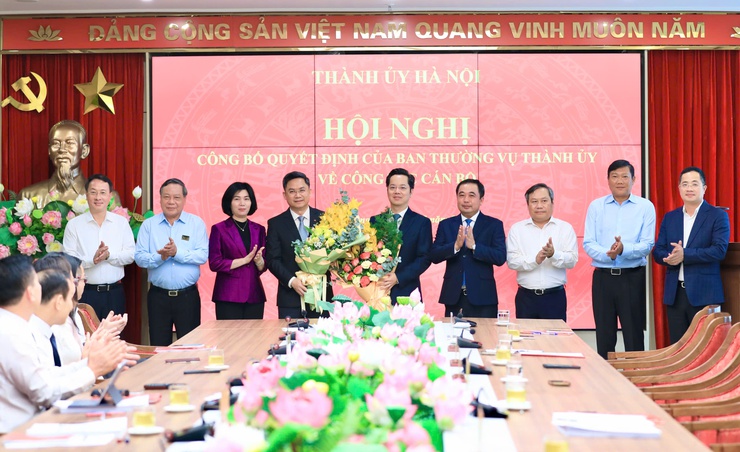 Đồng chí Vũ Đăng Định giữ chức Trưởng ban Tổ chức Thành ủy Hà Nội- Ảnh 3.