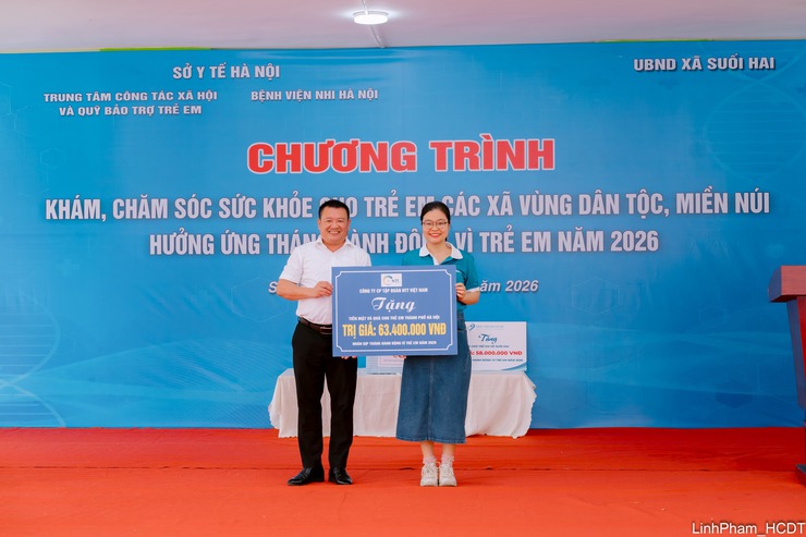 Hà Nội triển khai khám, chăm sóc sức khỏe cho trẻ em các xã vùng dân tộc, miền núi- Ảnh 3.